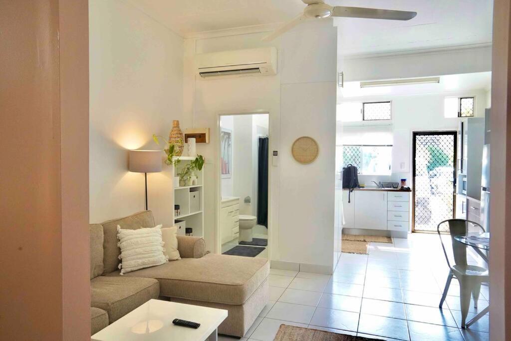 Lovely One Bed Room Apartment Right In The City Darwin Extérieur photo